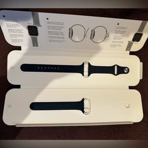 Apple Watch band- new S/M and M/L- 2 bands 40 mm